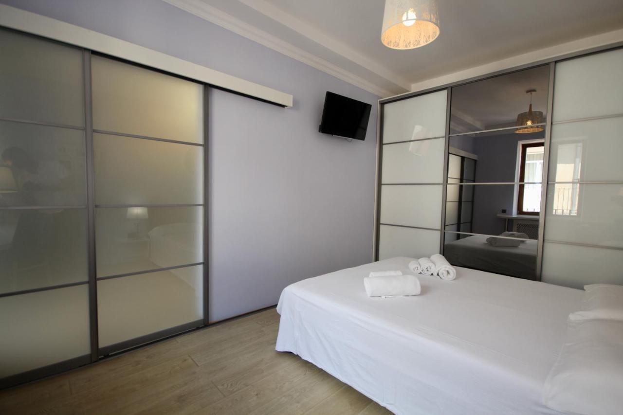 Romantic Lux Vivaldi Suite Svobode Avenue 39 Lviv Bagian luar foto